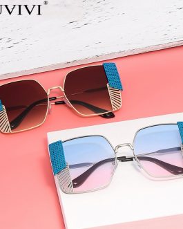 Square Over-sized Metal Frame Sunglasses