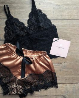 Soft Lace Trim Comfortable Nightwear